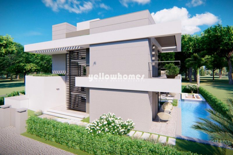 Luxurious, new 5 bed turn-key villa with pool near Golf and sea in Vilamoura 